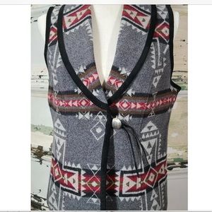 Pendleton Wool Blanket Vest Native Aztec Pattern with Concho leather trim